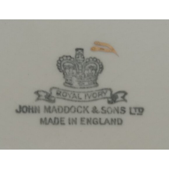 Pair John Maddock & Sons Robin Hood Plates – Antique English Ironstone - Picture 12 of 12